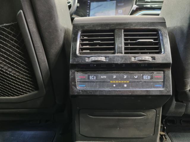 VOLKSWAGEN Touareg 3.0 V6 TDI SCR Elegance