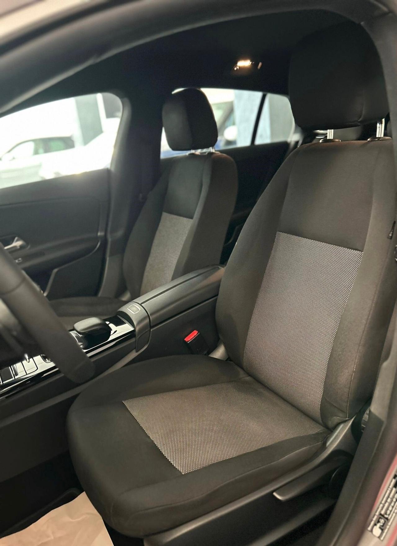 Mercedes-benz CLA 180 d Automatic Business Extra