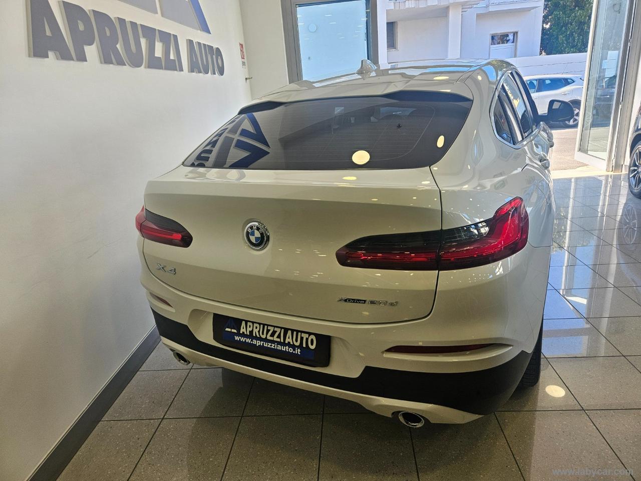 BMW X4 xDrive20d Business Advantage