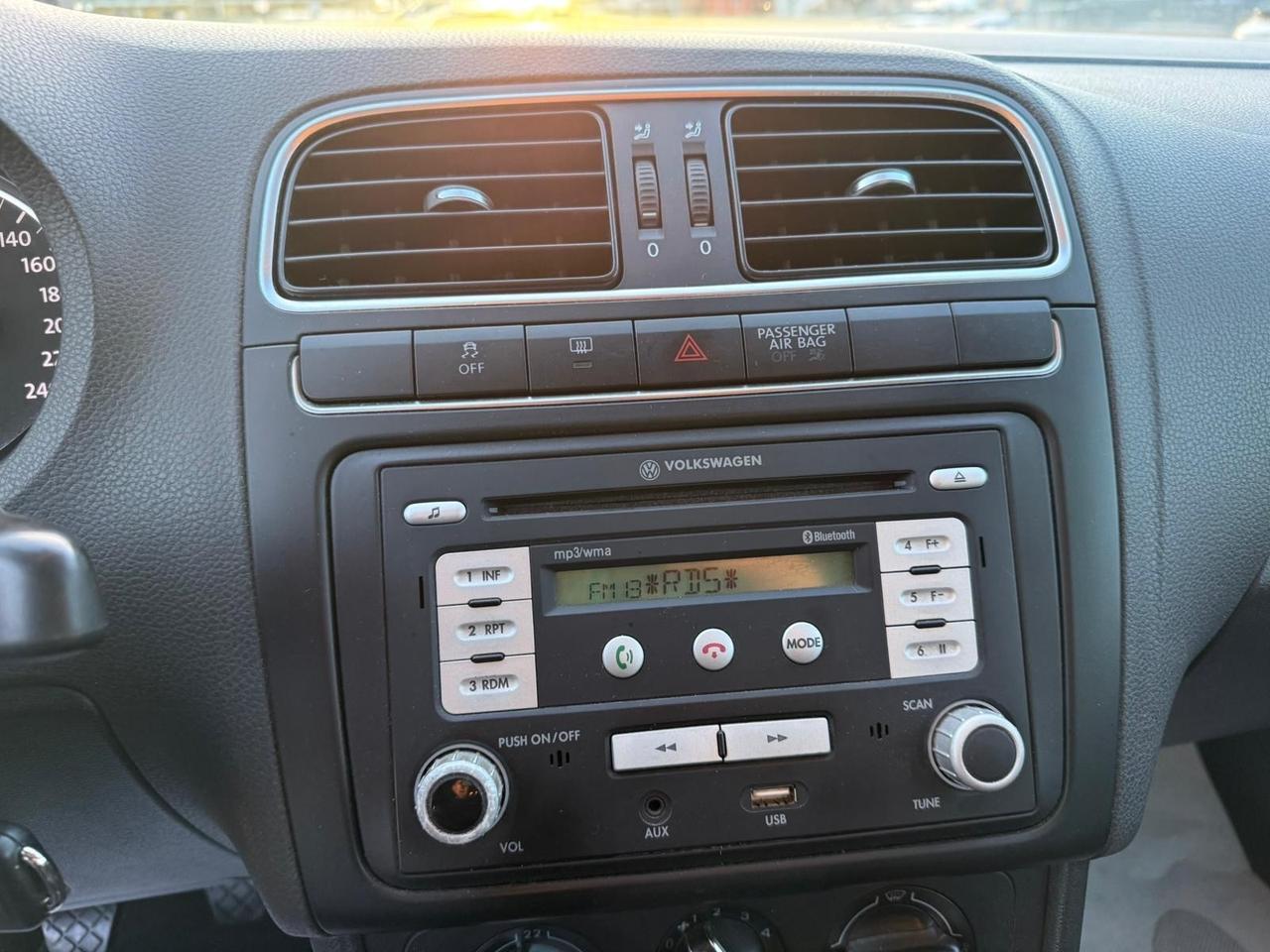 Volkswagen Polo 1.4 5p 85cv OK NEOPATENTATI