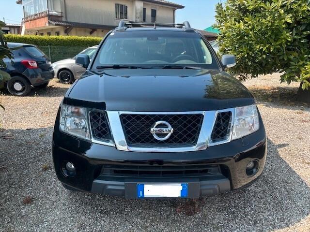 Nissan Navara 2.5 dCi 190CV 4 porte Double Cab XE