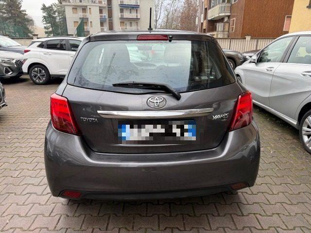 TOYOTA Yaris 1.4 D-4D 5 porte Active
