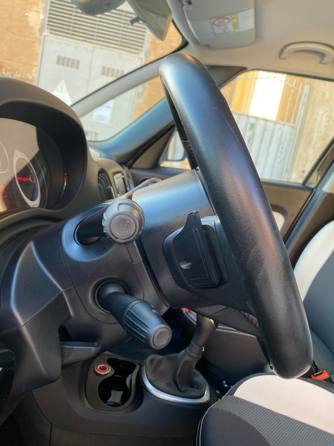 Fiat 500L 1.3 Multijet 85 CV Dualogic Trekking