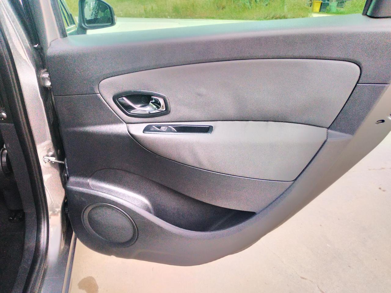 Renault Scenic Scénic XMod 1.5 dCi 110CV Limited