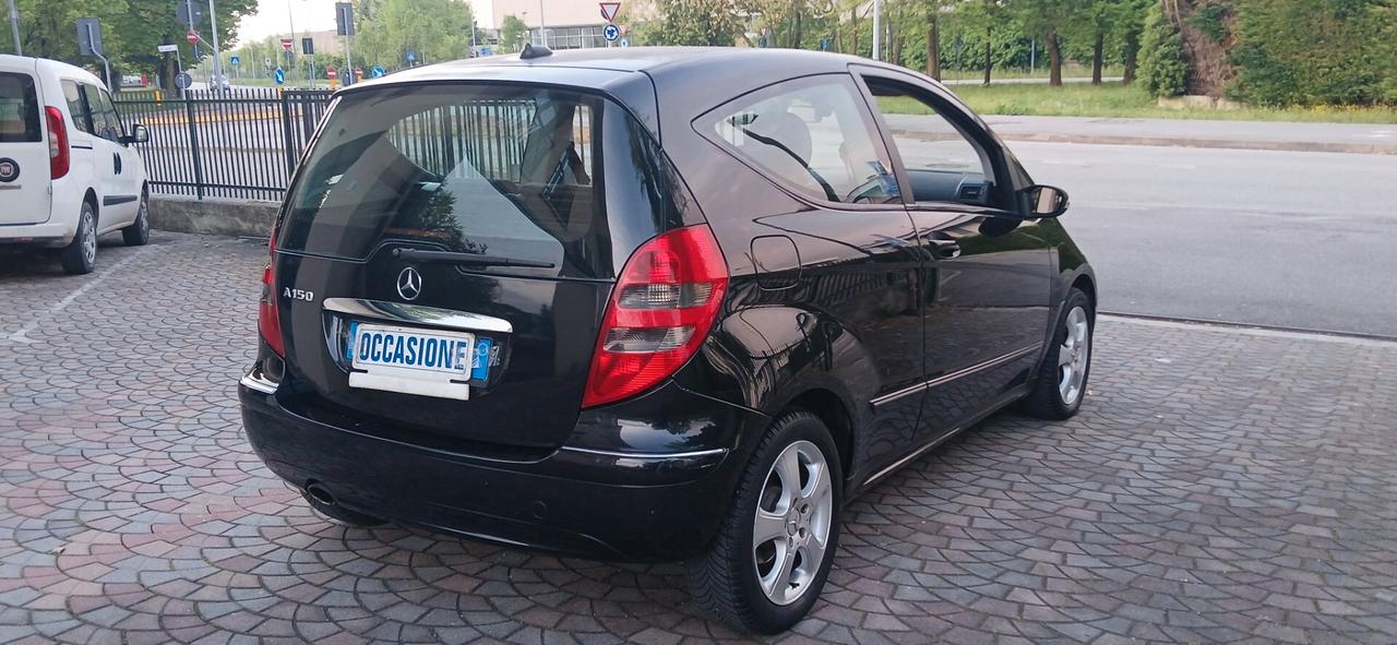 Mercedes A 150 benzina neopatentati