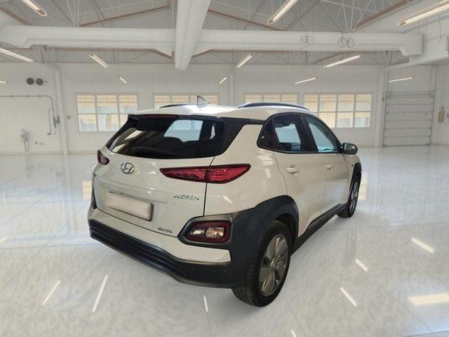 HYUNDAI Kona EV 64 kWh XPRIME