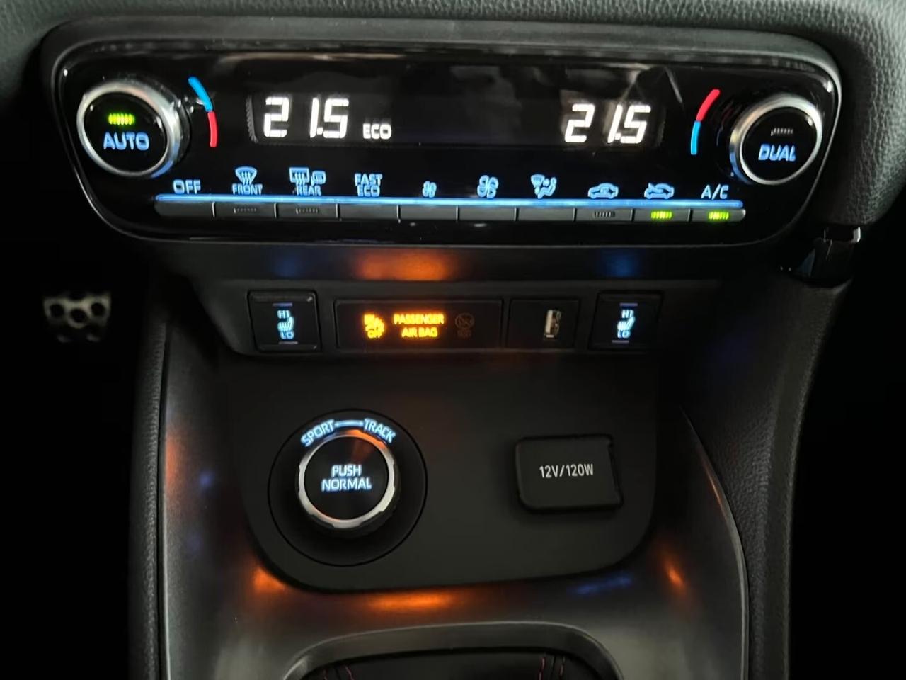 Toyota Yaris 1.6 Turbo GR LED-TELEC. POST