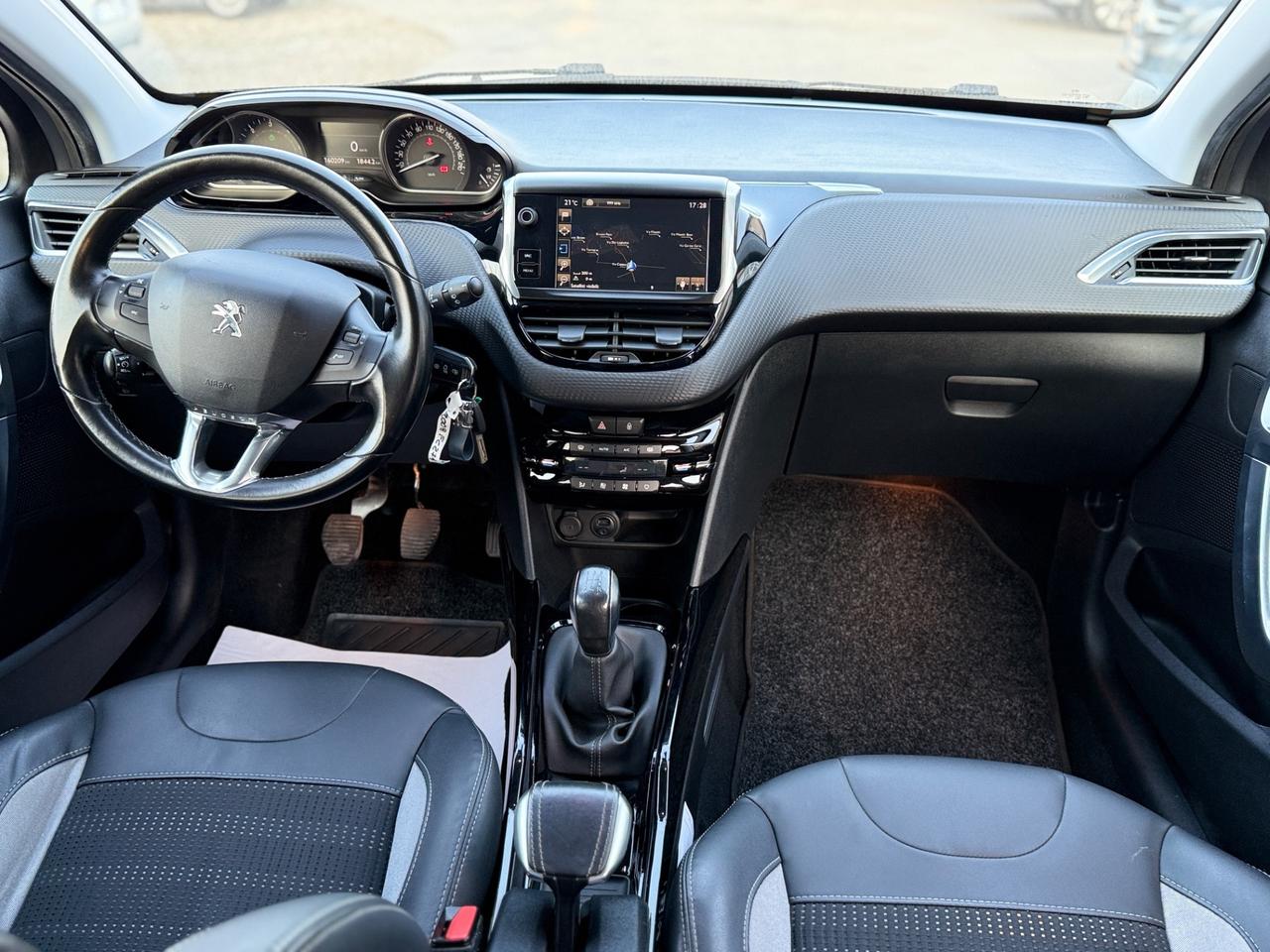 Peugeot 2008 BlueHDi 100 Black Matt