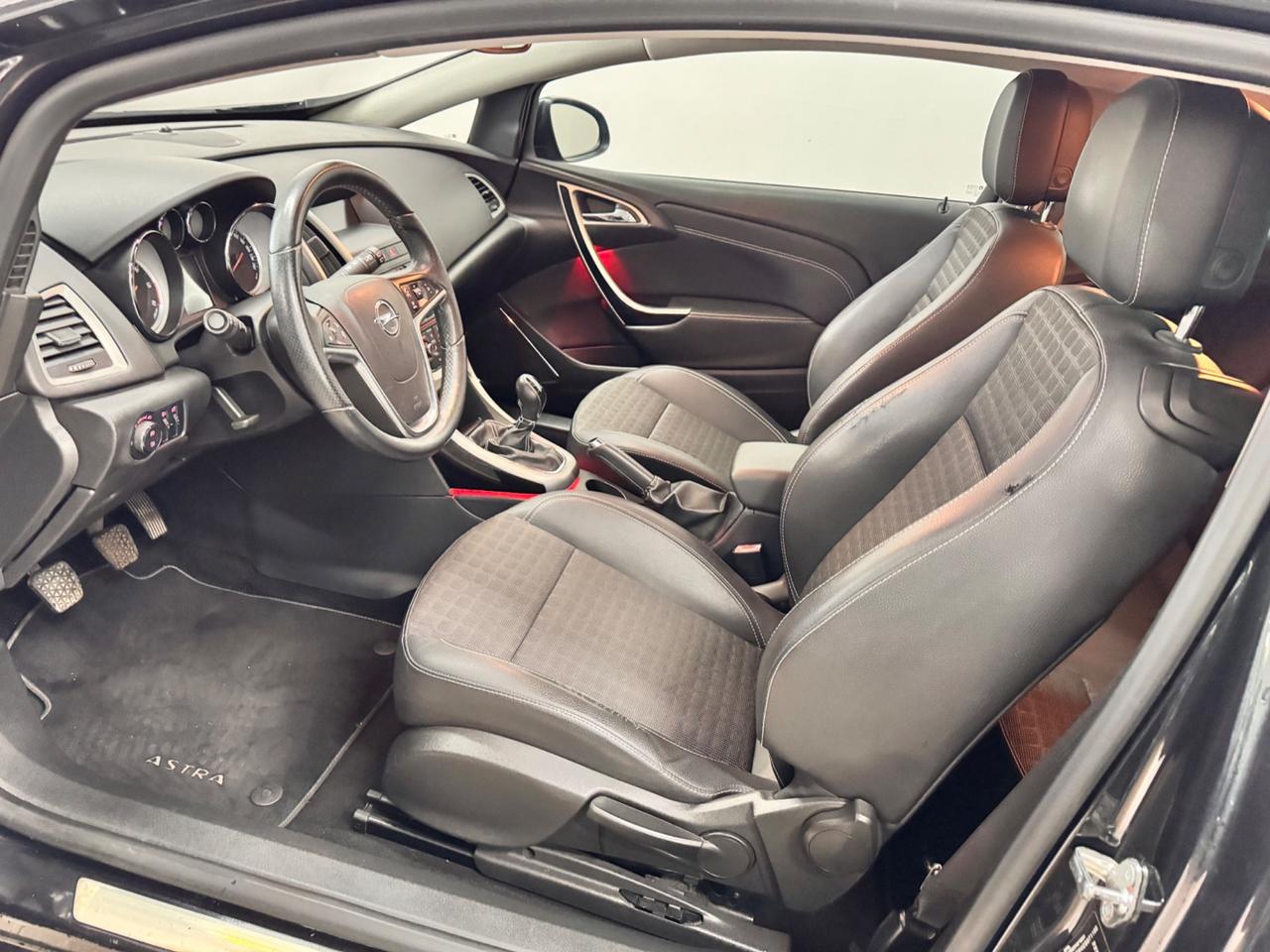 Opel Astra GTC 1.7 CDTi 130 Cv 3P. 119.000 KM