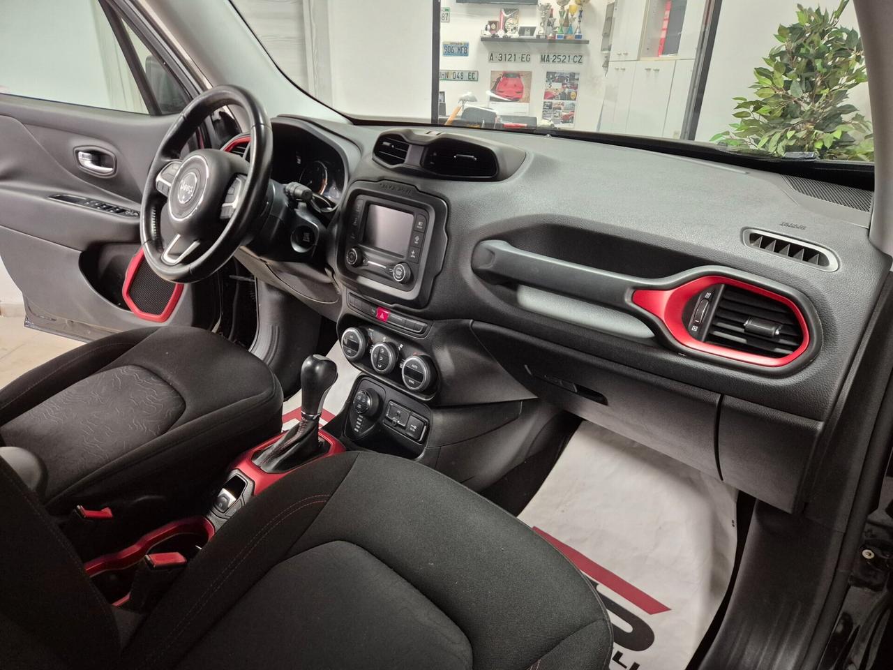 Jeep Renegade 2.0 Mjt 170CV 4WD Active Drive Low Trailhawk