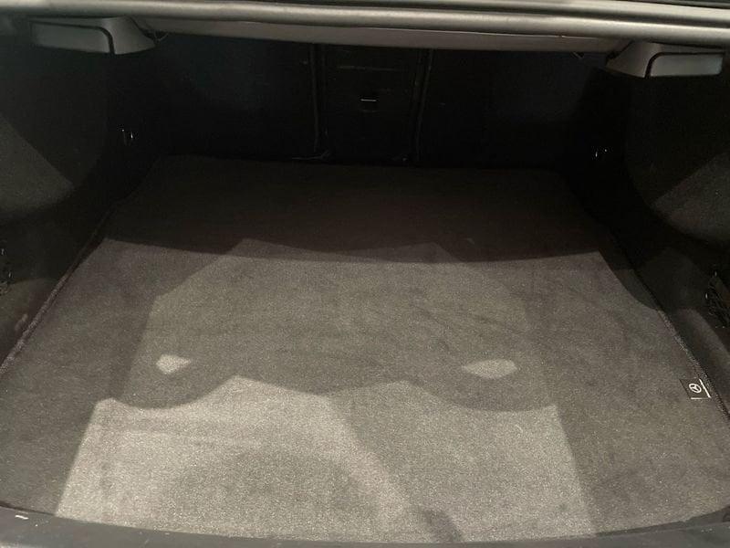 Mercedes-Benz CLA Coupe 200 d Premium