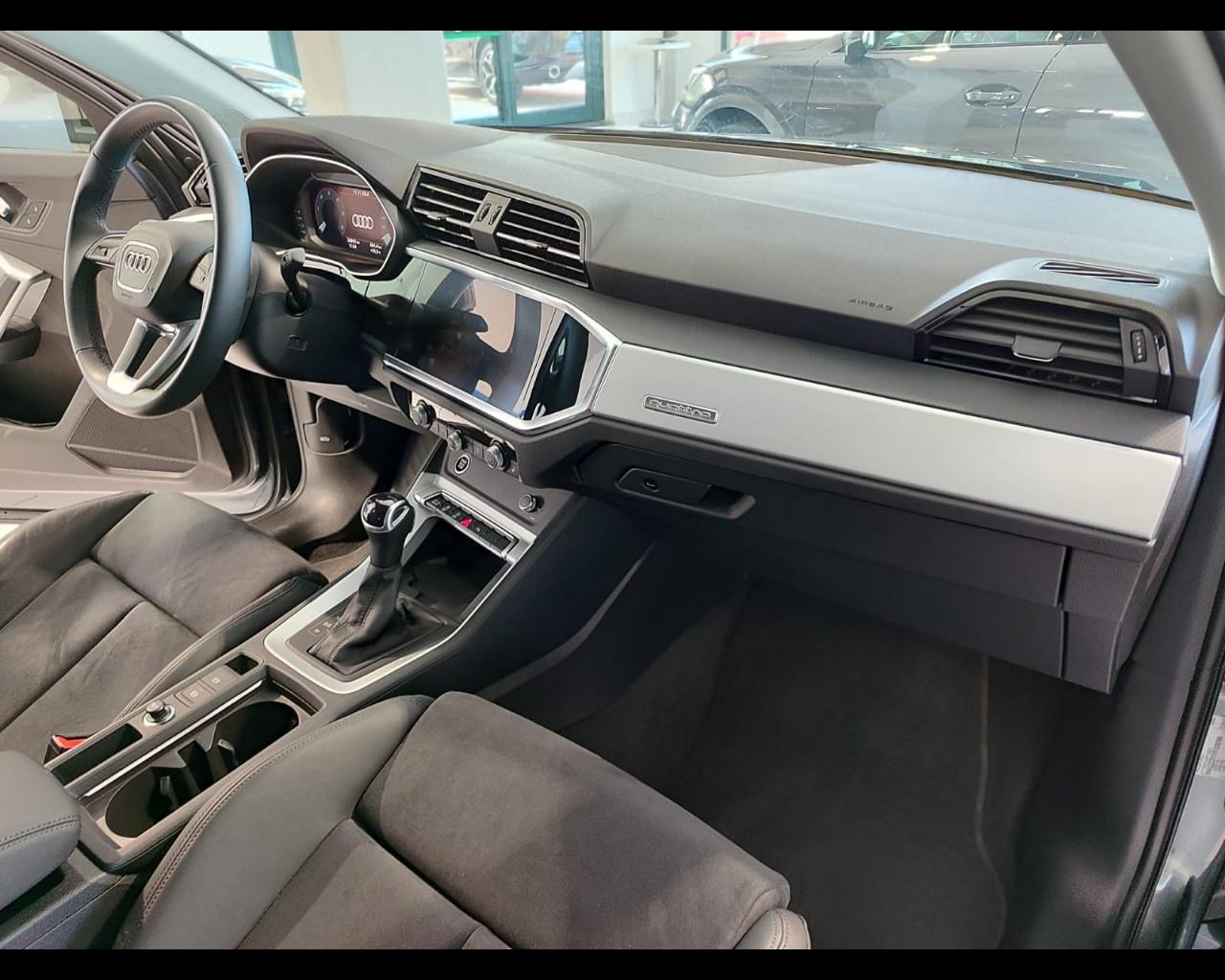 AUDI Q3 2ª serie - Q3 35 TDI quattro S tronic S line edition