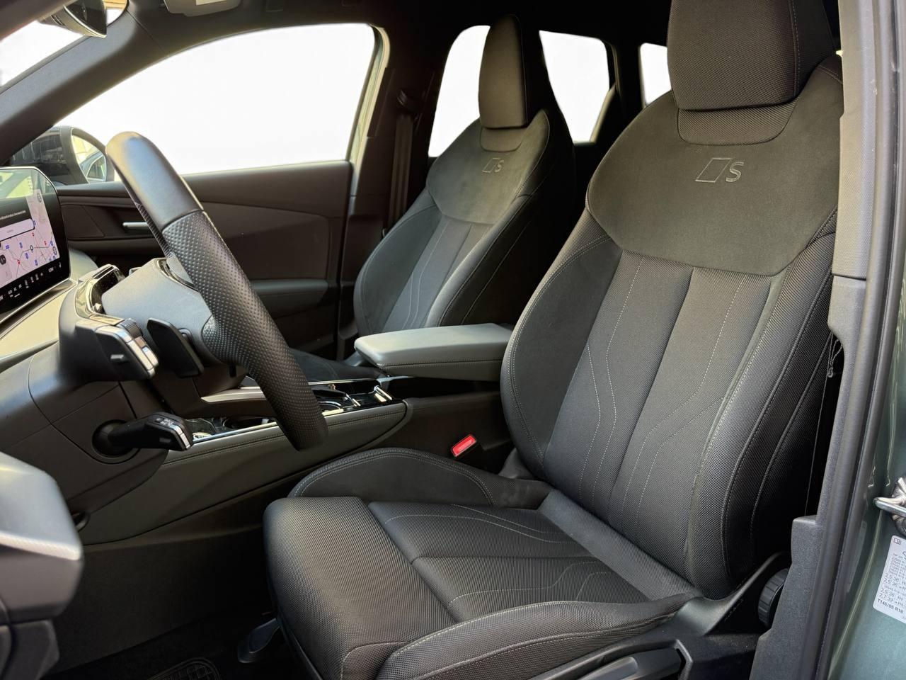 Audi Audi Q3 SUV Business TFSI 110 kW S tronic