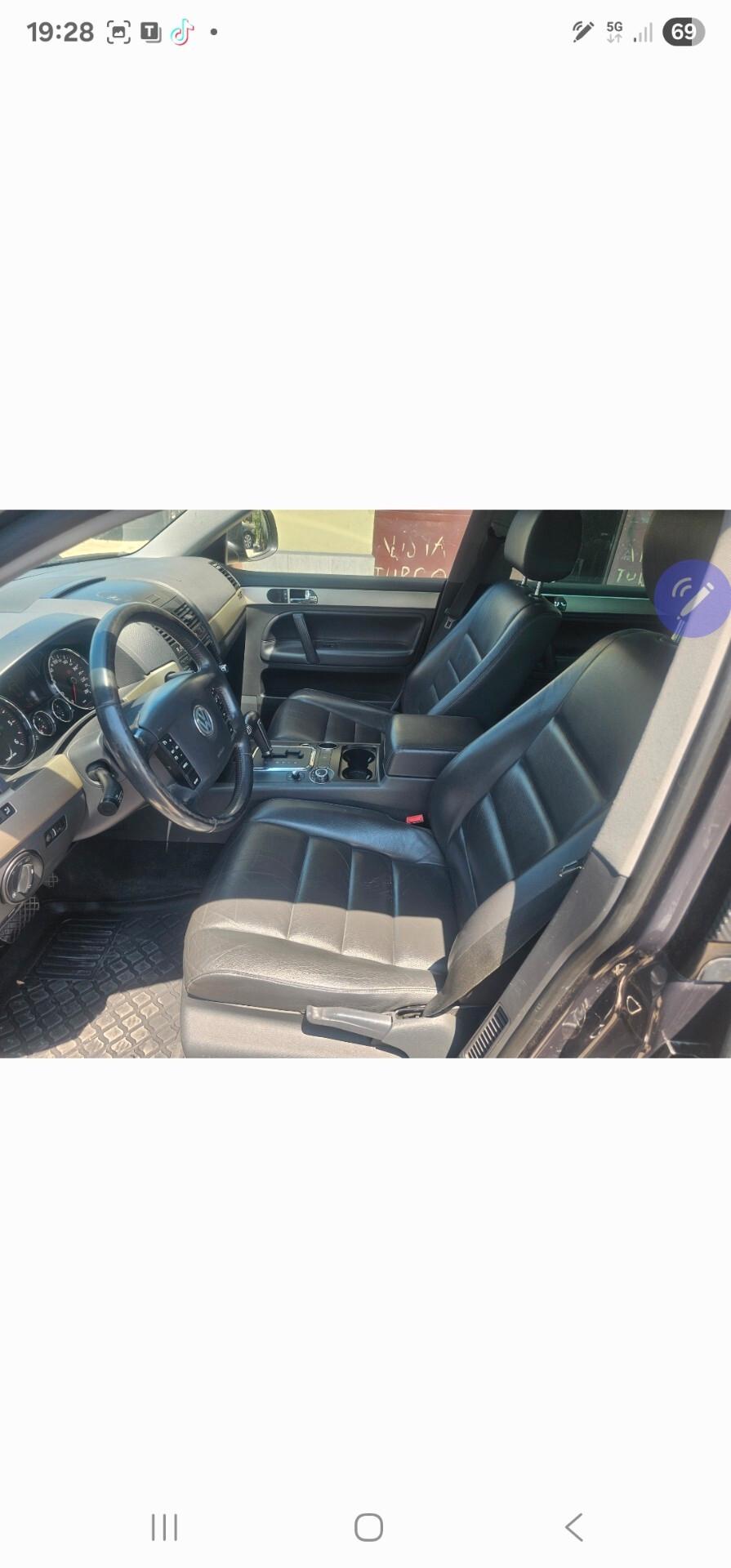 Volkswagen Touareg 3.0/240CV V6 TDI DPF tip. Exclusive