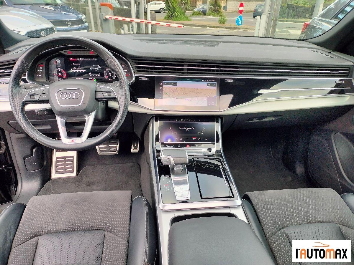 AUDI - Q8 - 50 TDI 286 CV quattro tiptronic Sport