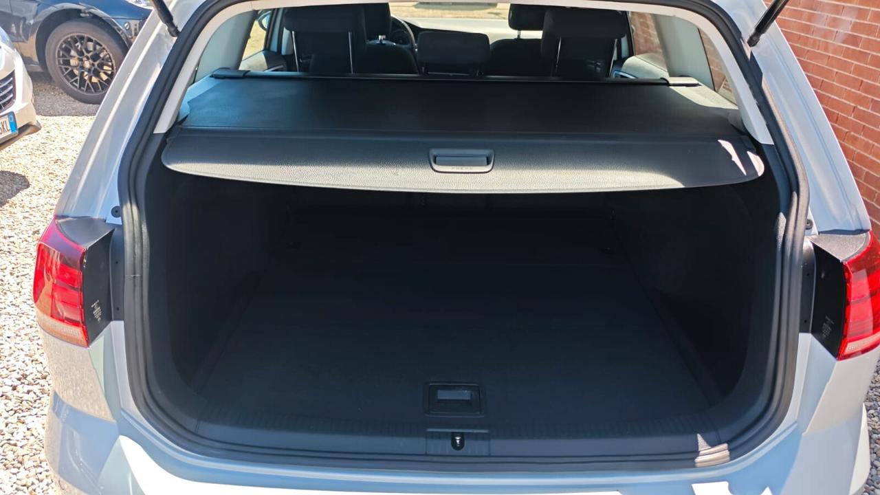Volkswagen Golf Variant 1.6 TDI 115 CV DSG 5p. Highline BlueMotion Technology
