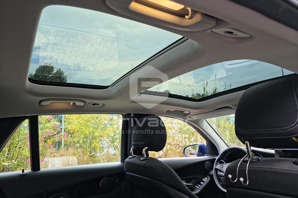 MERCEDES GLC 220 d 4Matic Business
