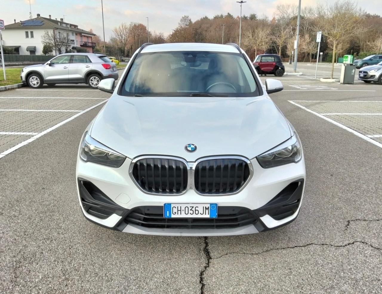 Bmw X1 xDrive18d Automatik*Navi*Camera*Cruise*Pdc