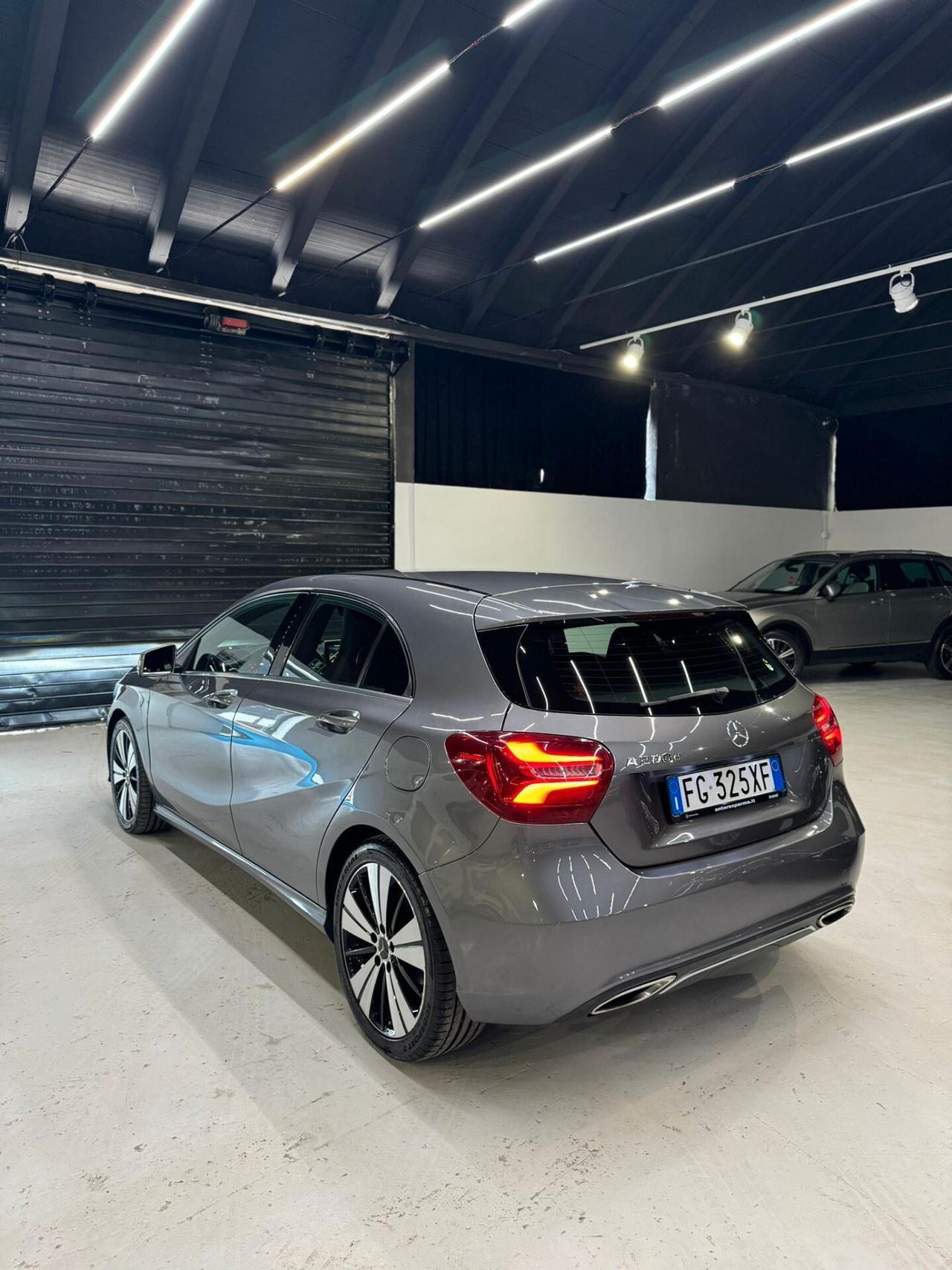 Mercedes-benz A 180 d Premium