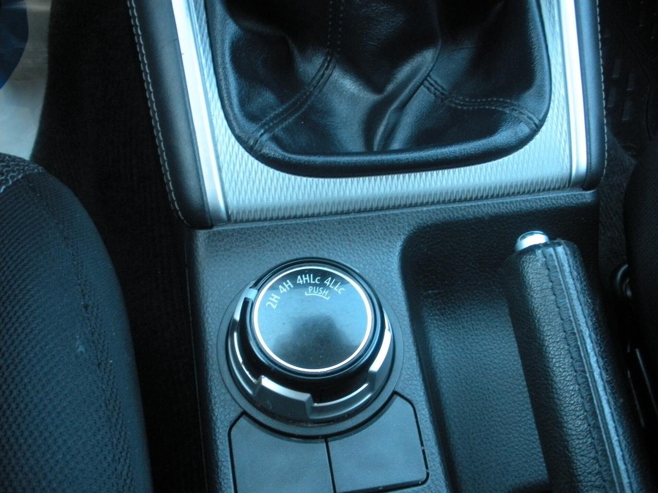 Mitsubishi L200 2.3 D Double Cab 4x4 Super Select Intense