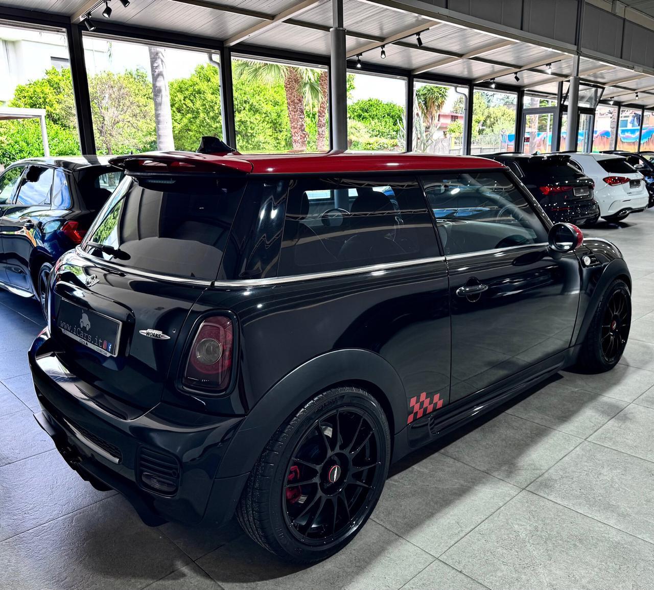 MINI John Cooper Works 1.6 211CV Elaborata