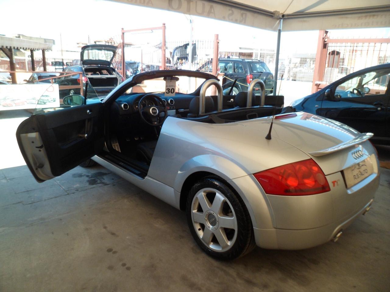 Audi TT Roadster 1.8 T 20V 225 CV cat quattro 01