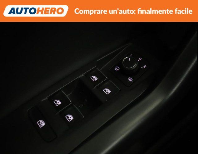 VOLKSWAGEN T-Cross 1.0 TSI 115 CV DSG R-Line