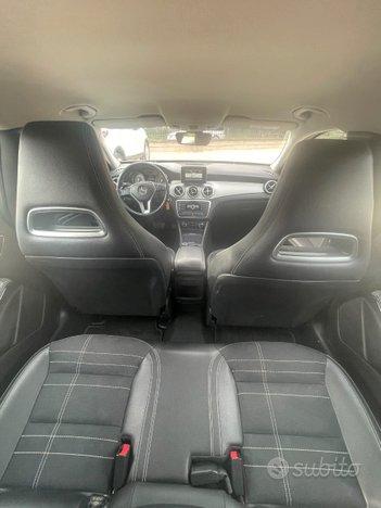 Mercedes-benz GLA 220 CDI Automatic Sport camera pelle AMG CRUISE MULTIFUNZIONE XENON