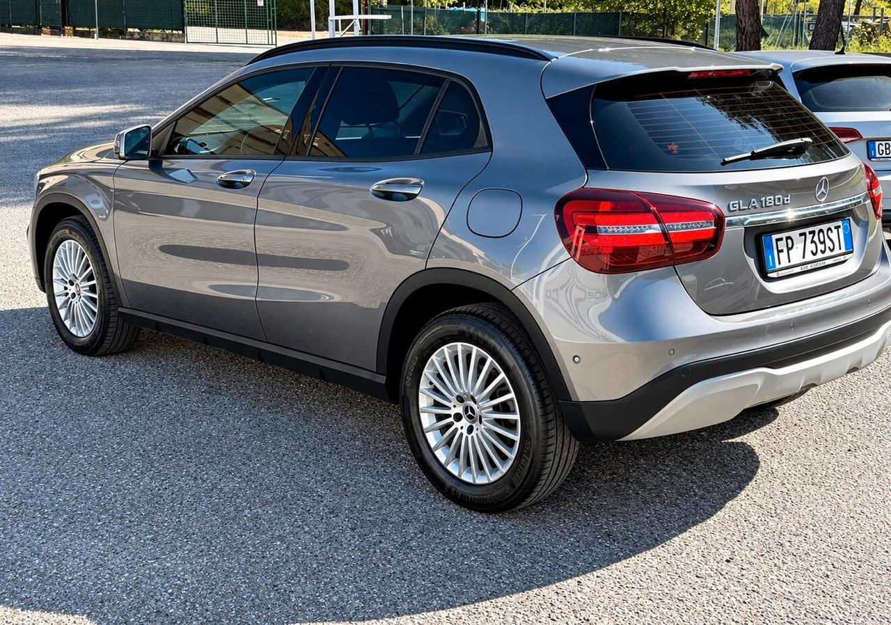 Mercedes-benz GLA 180 d Automatic Sport