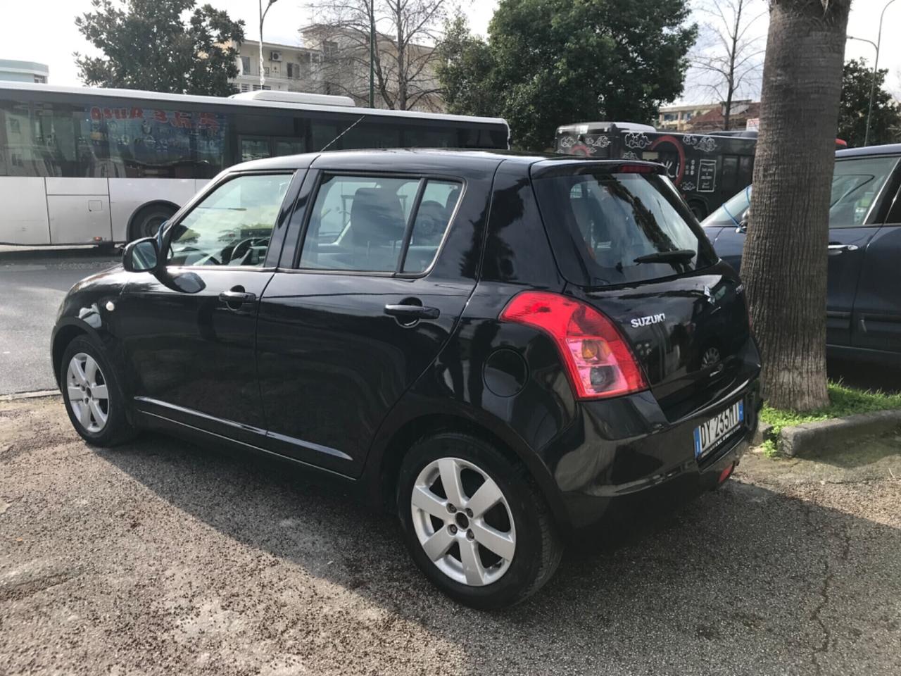 Suzuki Swift 1.3 GPL 5p. GL Safety Pack