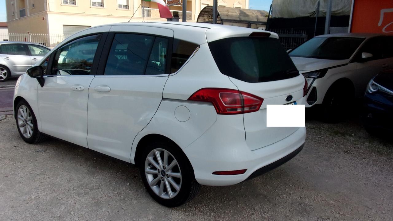 Ford B-Max 1.5 TDCi 75 CV Titanium