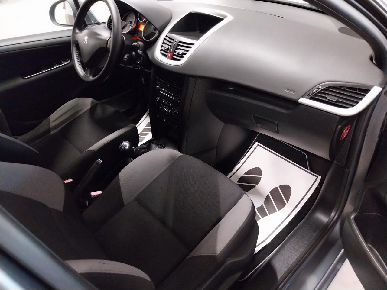 Peugeot 207 1.4 HDi 70CV 5p. Energie Sport - ok neopatentati