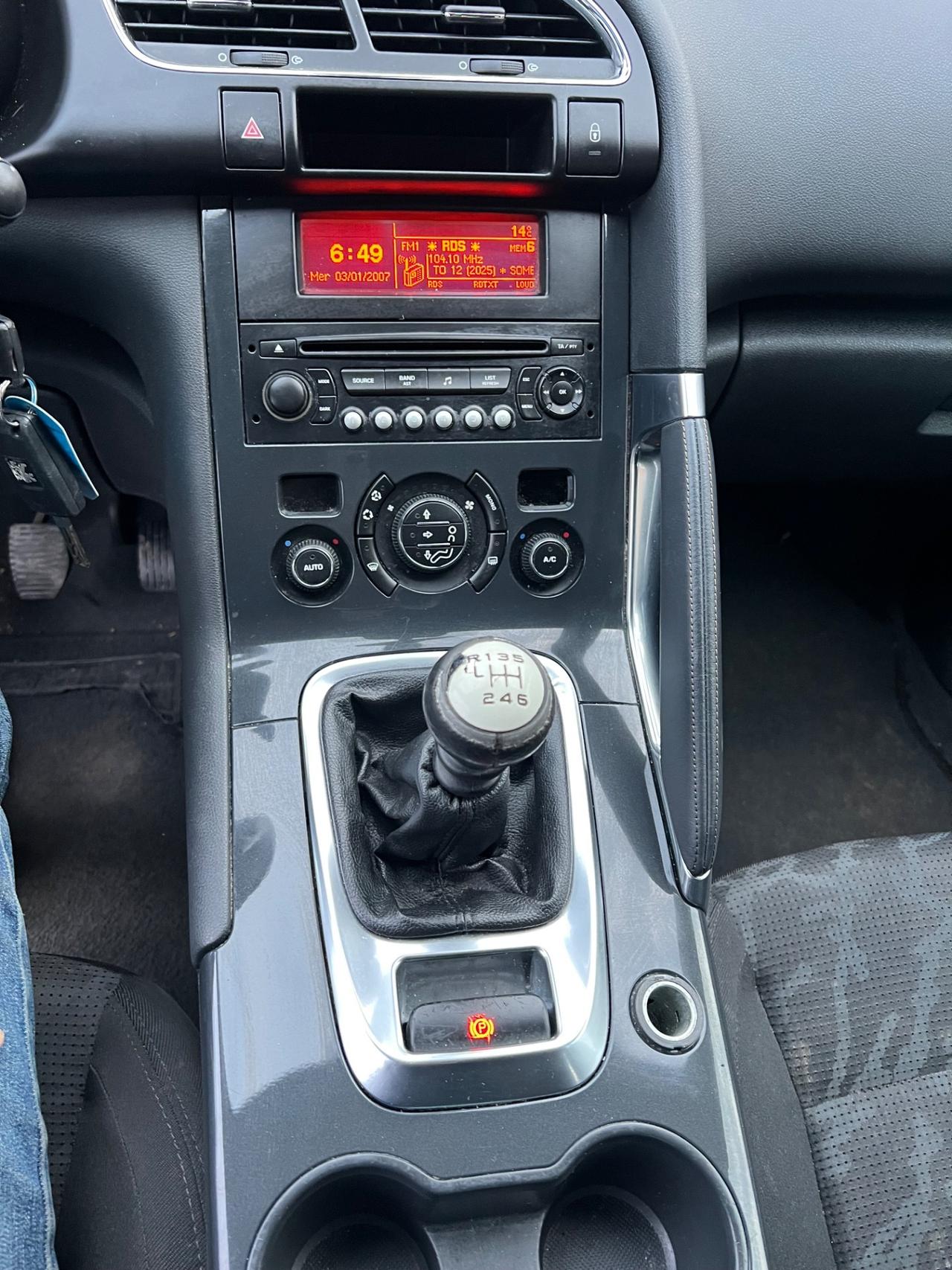 Peugeot 3008 1.6 HDi 112CV Tecno