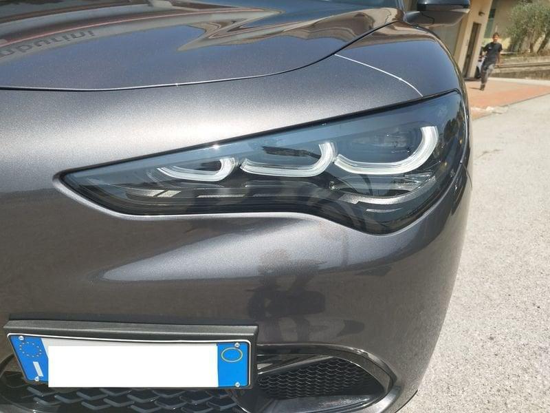 Alfa Romeo Stelvio 2.2 Turbodiesel 210 CV AT8 Q4 Veloce