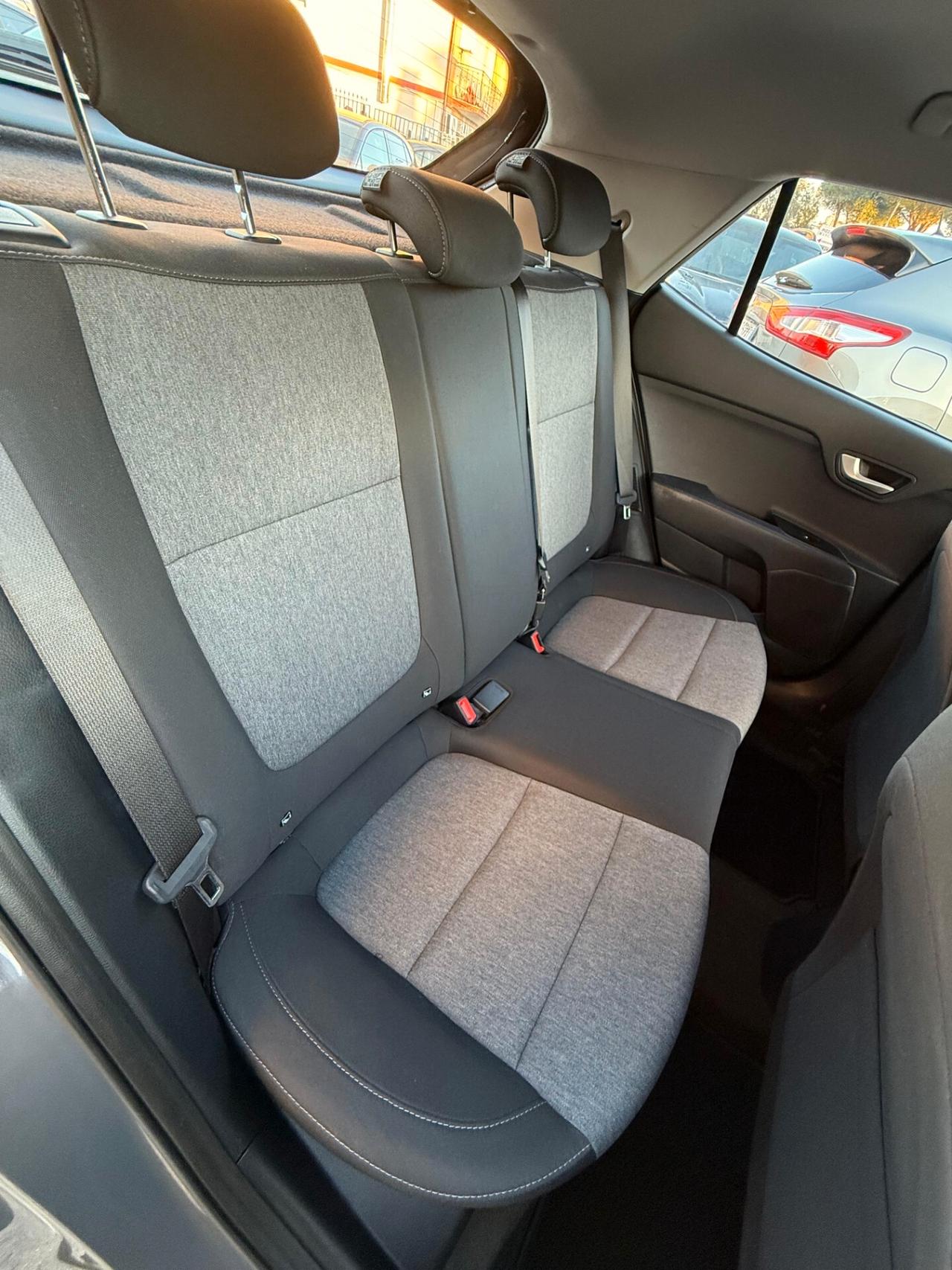 Kia Stonic 100 CV GT Line **CARPLAY** (IVA ESP)