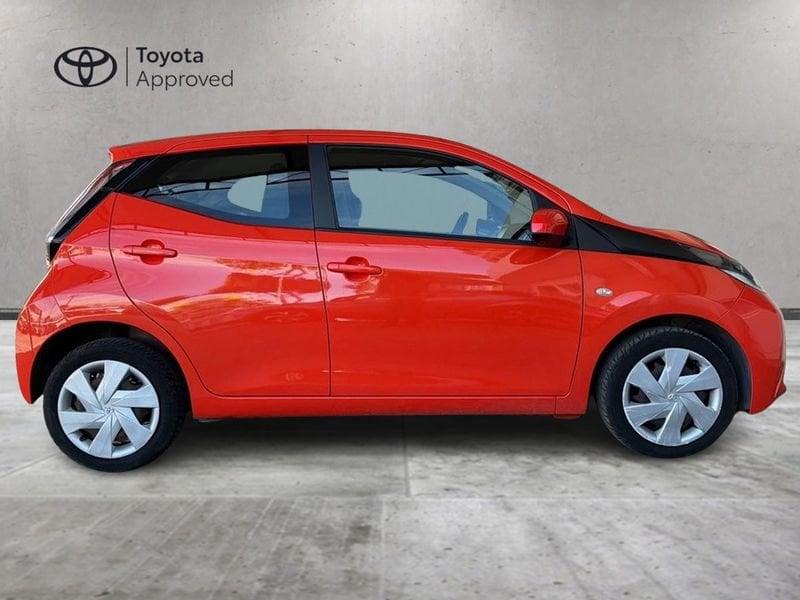 Toyota Aygo Aygo 5p 1.0 x-play my15