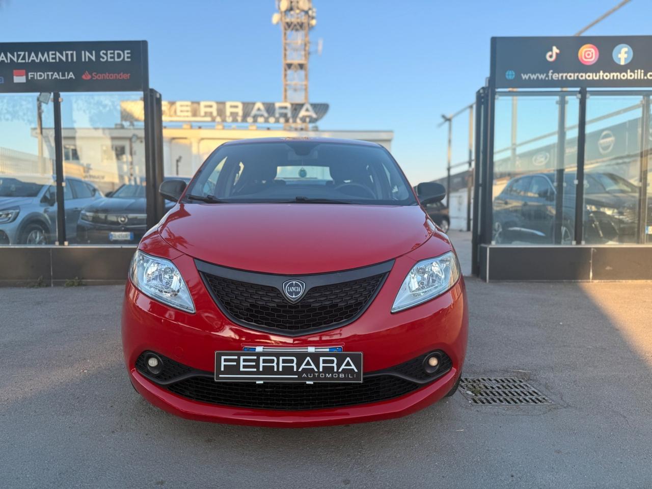 Lancia Ypsilon 1.2 69 CV 5 porte GPL Ecochic Elefantino Blu