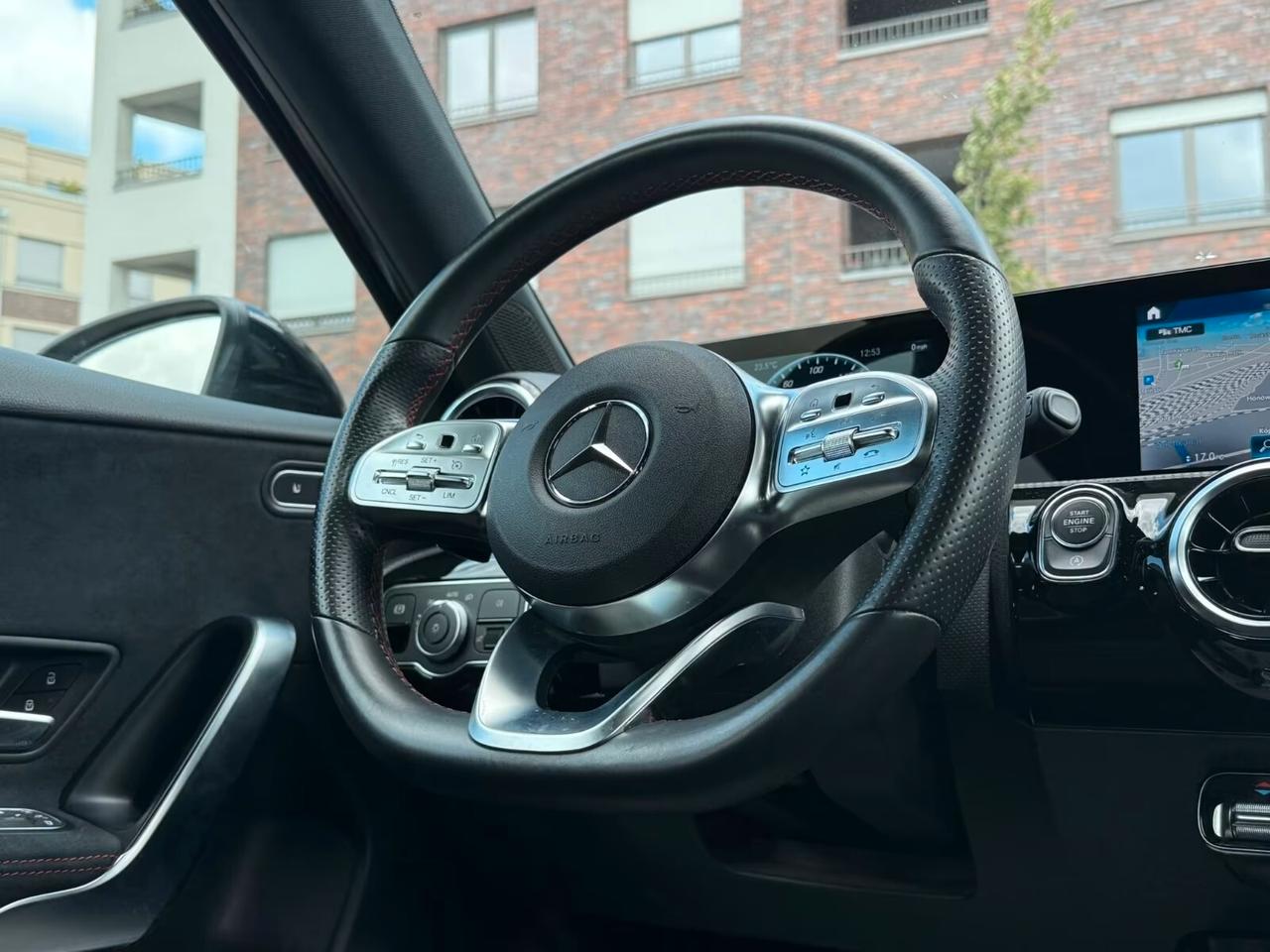 Mercedes-benz A 200 d Automatic Premium AMG