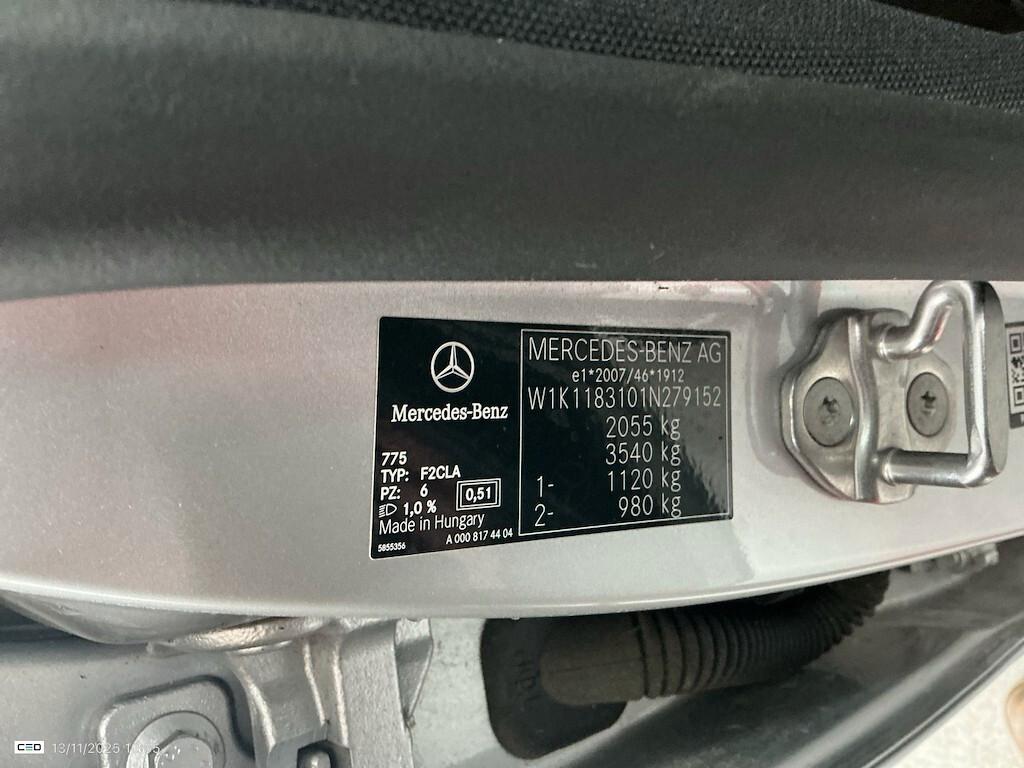 Mercedes-benz CLA 180 180D 116CV AUTOMATIC BUSINESS SOLUTION ( NAVI PREMIUM - PARK ASSISTANT ) CC. 1950