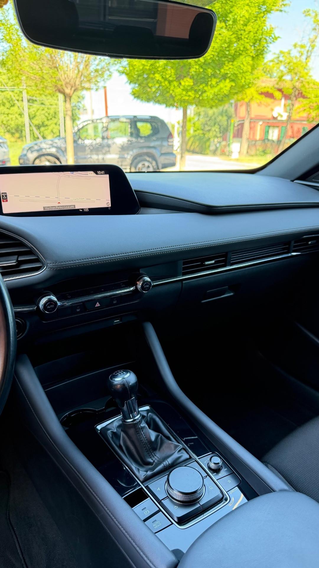 Mazda 3 1.8L Skyactiv-D Exclusive