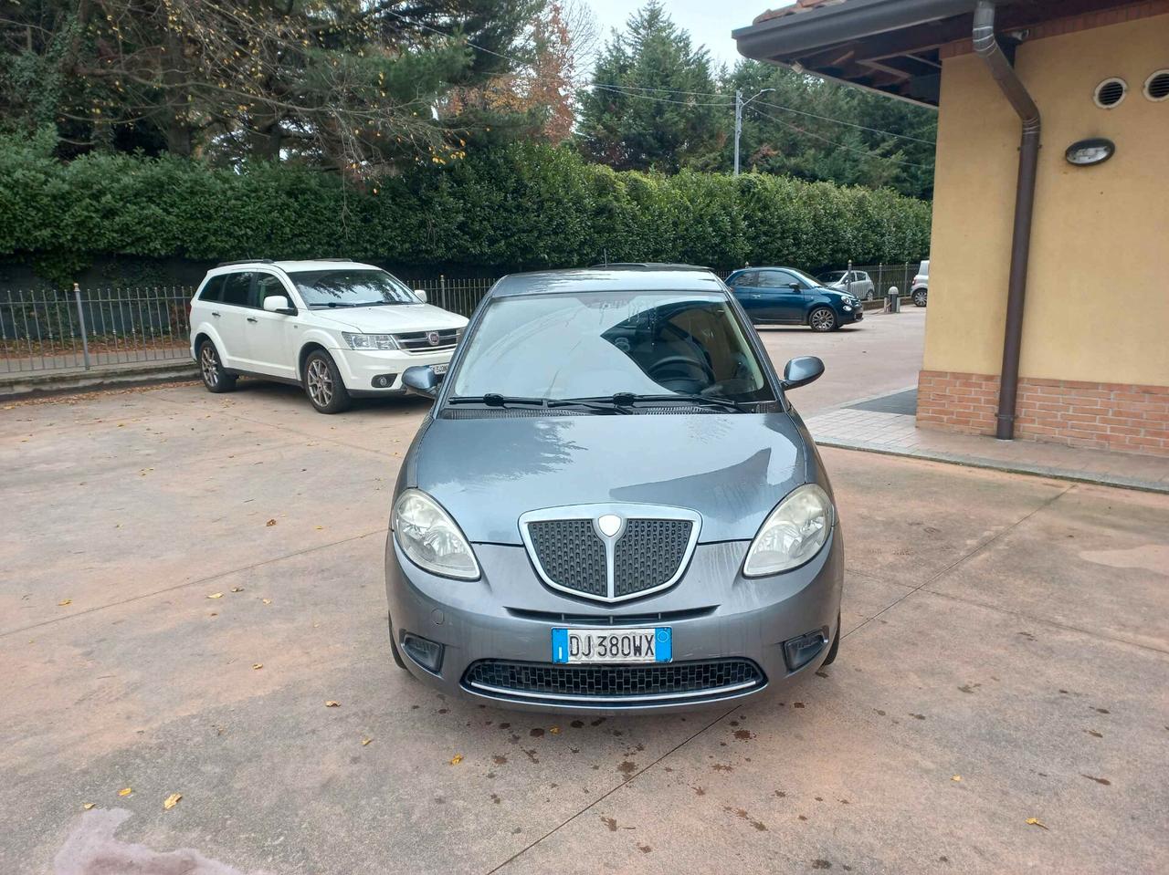 Lancia Ypsilon 1.2 Argento