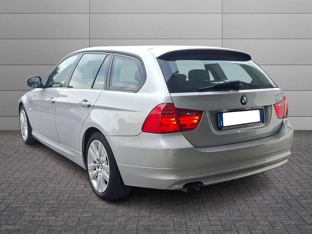 BMW Serie 3 Touring 318 d Futura