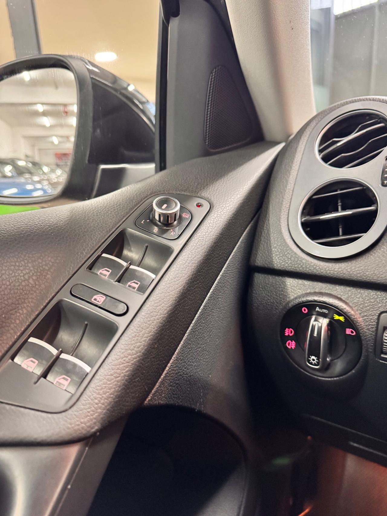 Volkswagen Tiguan 2.0 TDi 140 Cv 140.000 KM