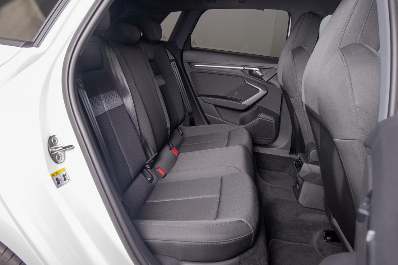 Audi A3 Sportback 1.5 Tfsi S Line S-tronic 150cv My25