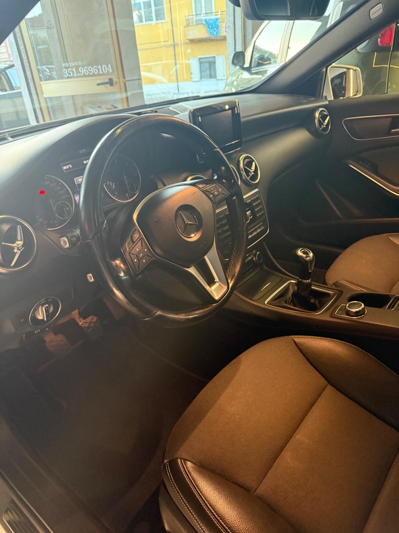 Mercedes-benz A 180 CDI Premium