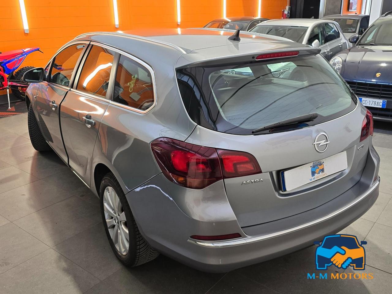 Opel Astra Sports Tourer 1.6 cdti (ecoflex) Cosmo s&s 136cv