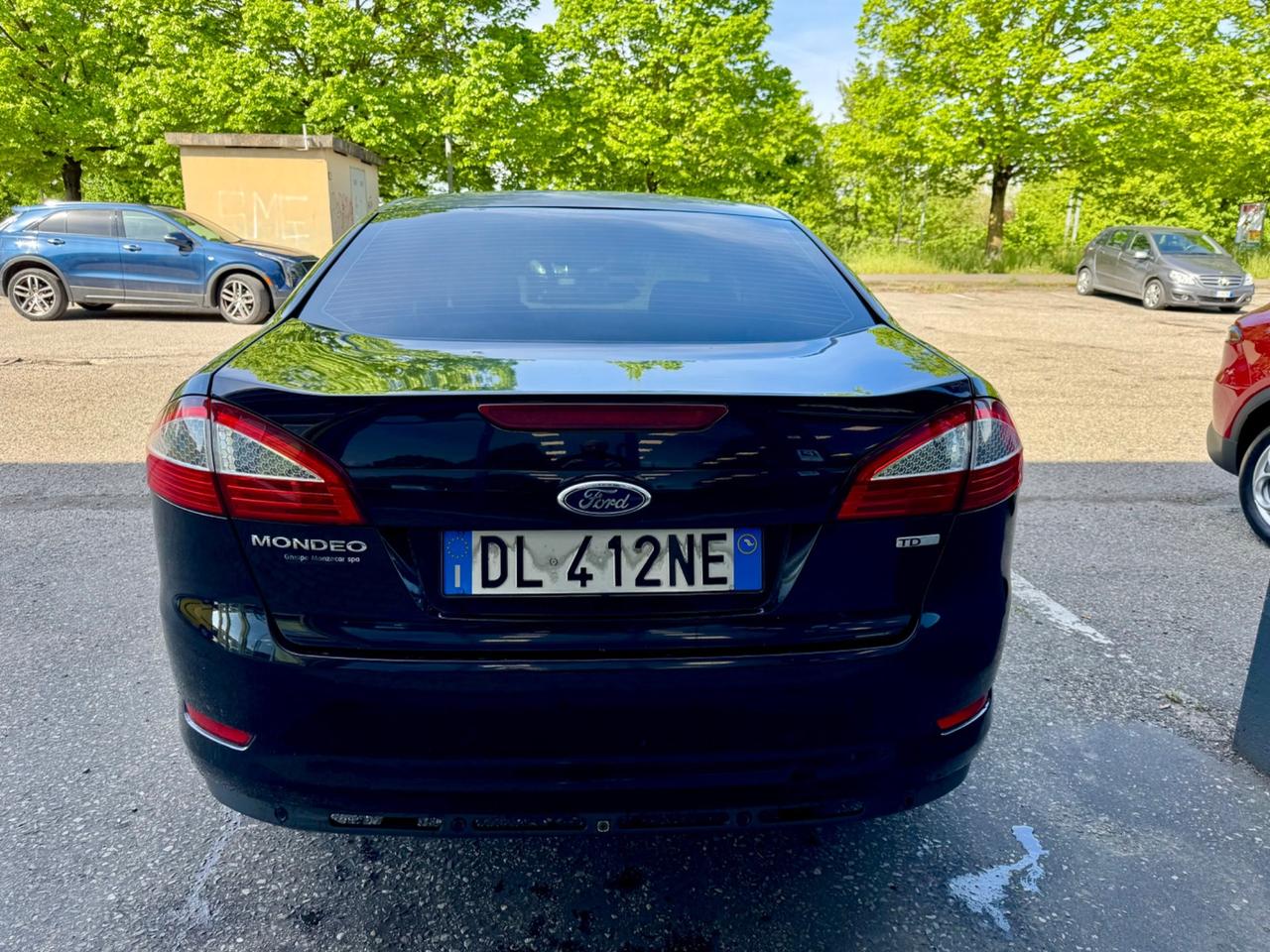 Ford Mondeo 2.0 TDCi 140 CV 5 poret Ghia DPF