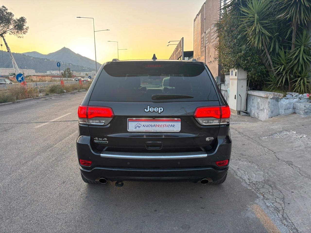 Jeep Grand Cherokee Overland 3.0 CRDI