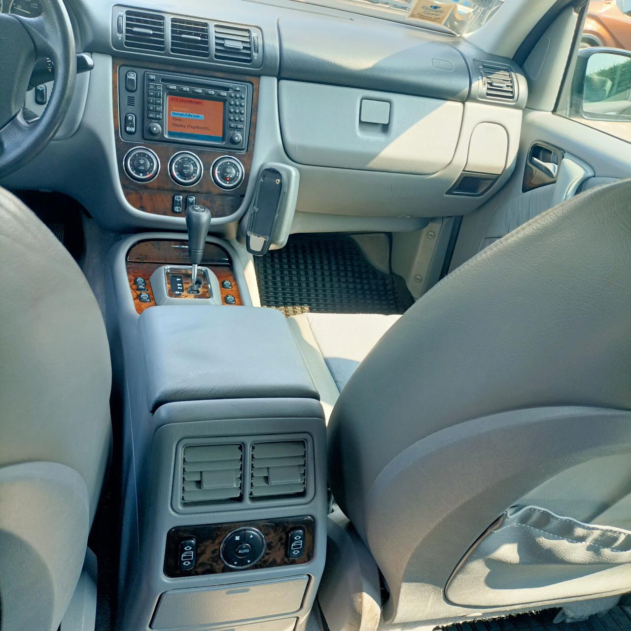 MERCEDES ML270CDI SPECIAL EDITION 4X4