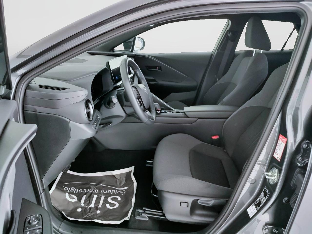 TOYOTA C-HR II 2023 - C-HR 2.0 hev Trend fwd e-cvt